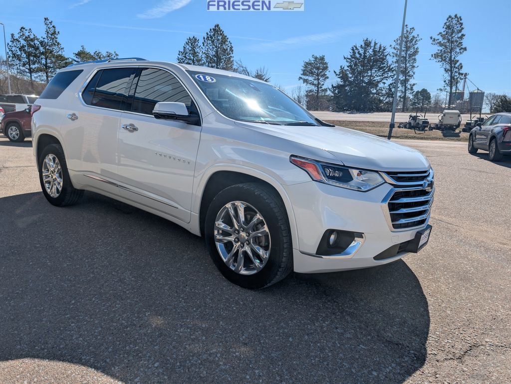 Used 2018 Chevrolet Traverse High Country image 3