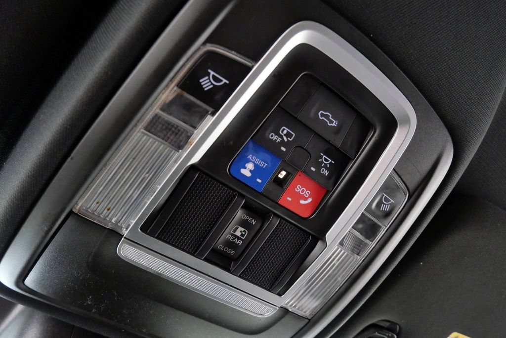 Used 2021 RAM 2500 Limited AWD/4WD image 34