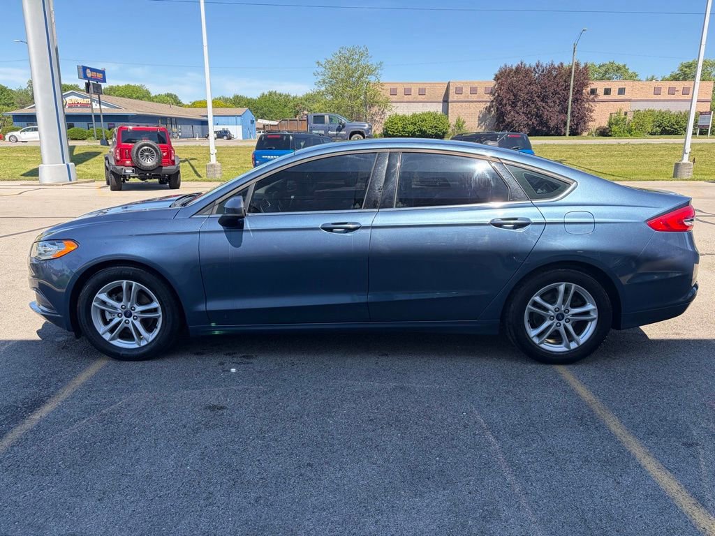 Used 2018 Ford Fusion SE w/ Fusion SE Technology Package FWD image 31