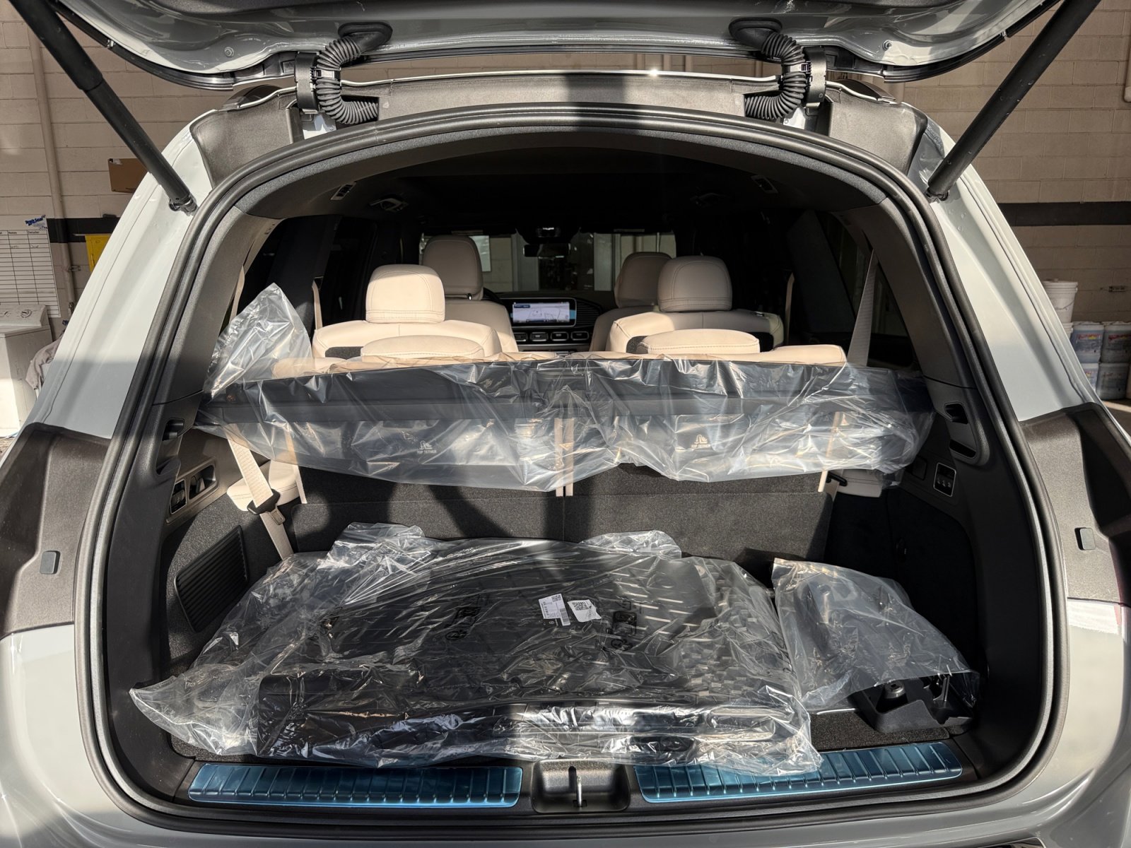 New 2026 Mercedes-Benz GLS 580 4MATIC image 34