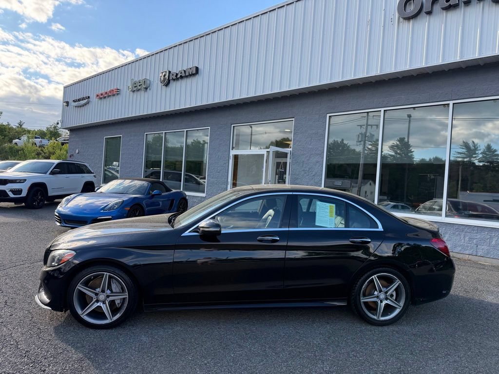 Used 2016 Mercedes-Benz C 300 4MATIC Sedan image 3