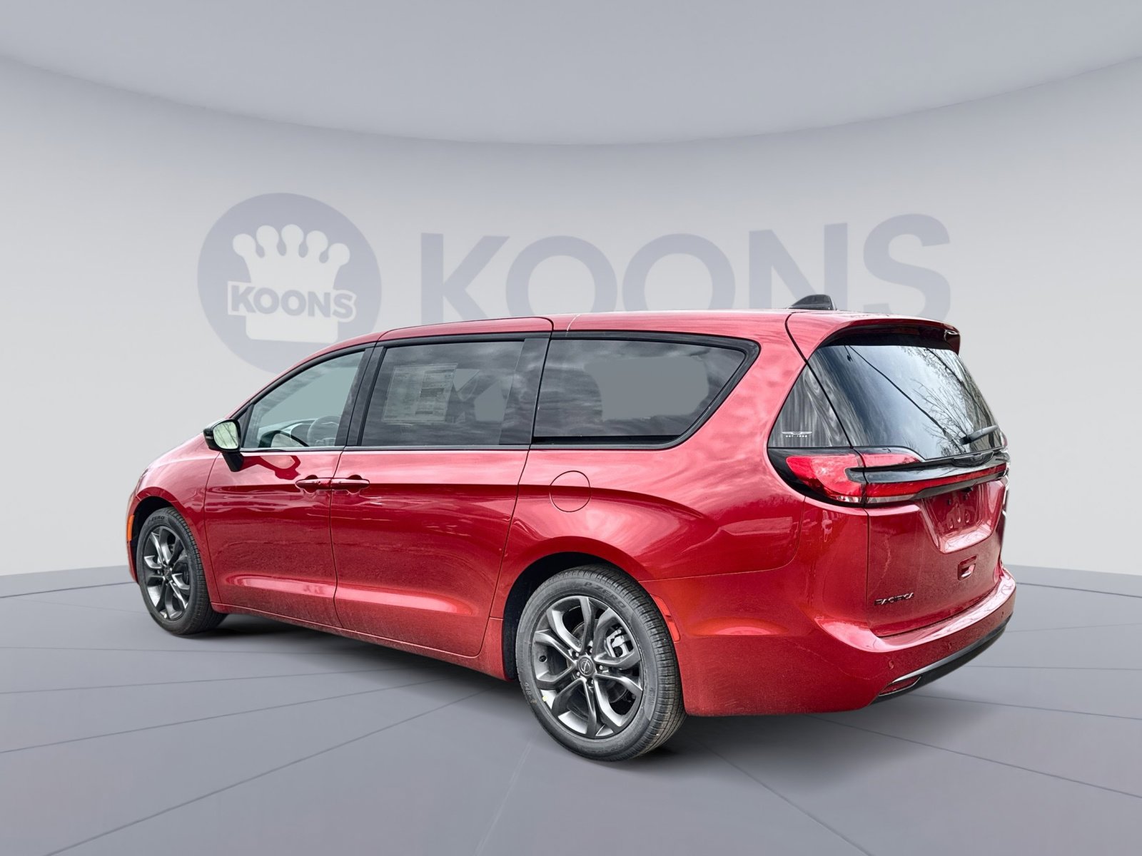 New 2026 Chrysler Pacifica Select image 4