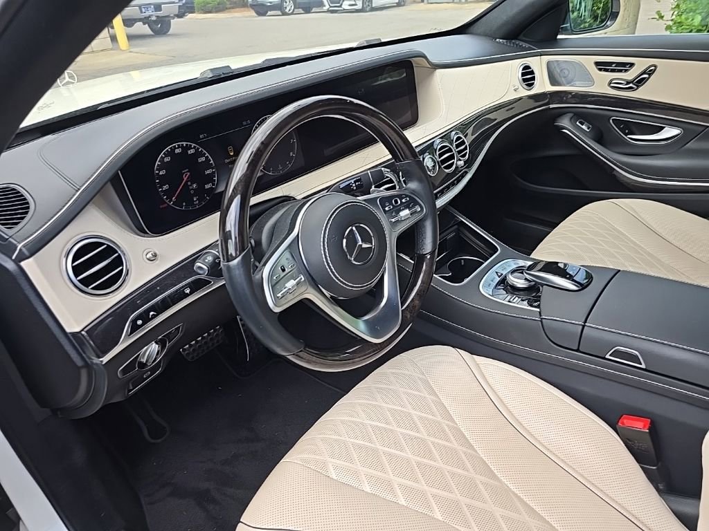 Used 2019 Mercedes-Benz S 560 Sedan image 11