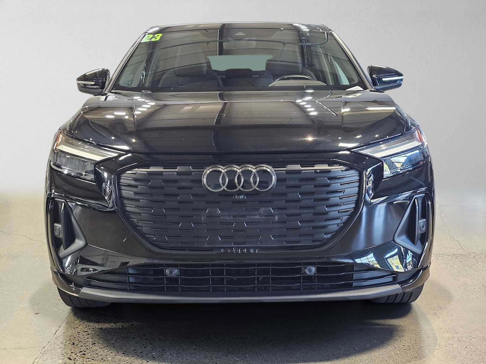 Used 2023 Audi Q4 e-tron Premium Plus w/ Premium Plus AWD/4WD image 8