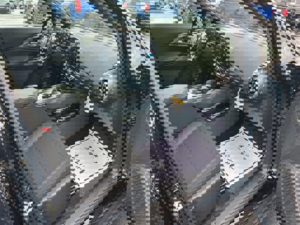 New 2026 Chevrolet Equinox EV LT image 28