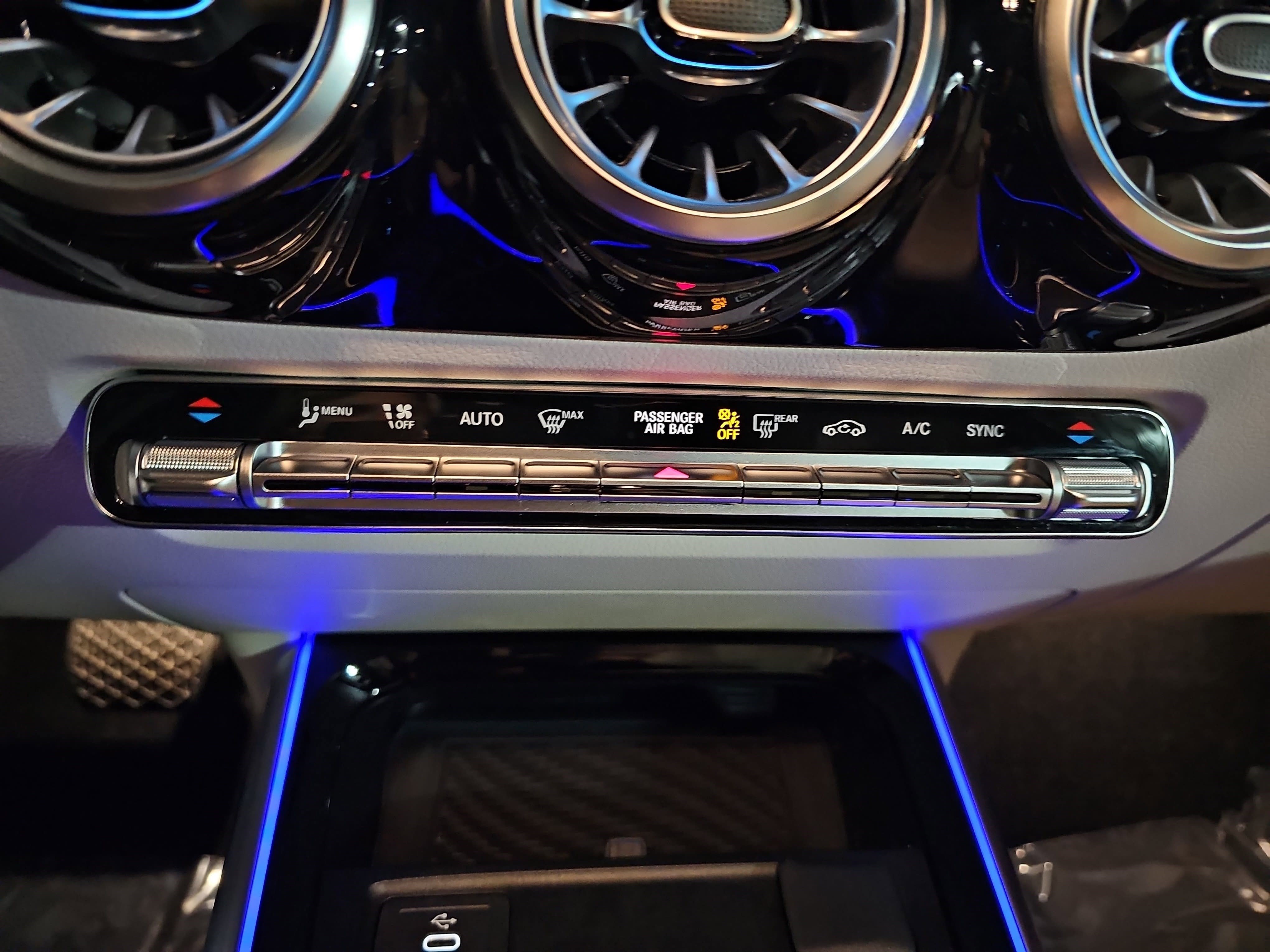 Certified 2024 Mercedes-Benz GLA 250 image 23