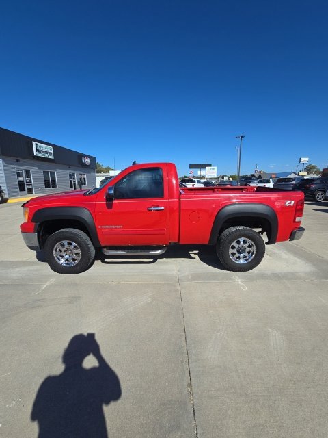 Used 2008 GMC Sierra 1500 4x4 Regular Cab image 6