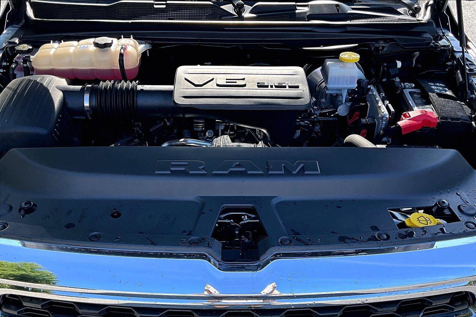 Used 2022 RAM 1500 Big Horn AWD/4WD image 10