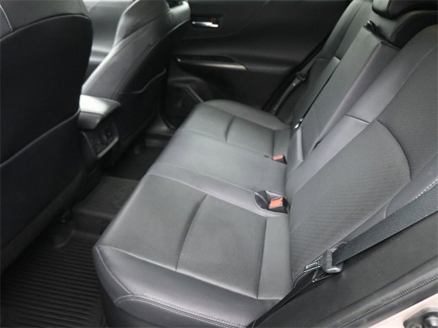 Used 2023 Toyota Venza Limited image 16