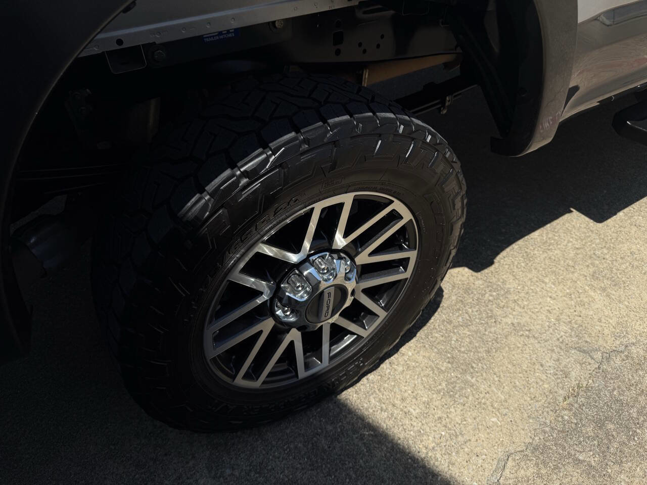 Used 2019 Ford F250 Lariat w/ Lariat Value Package image 17