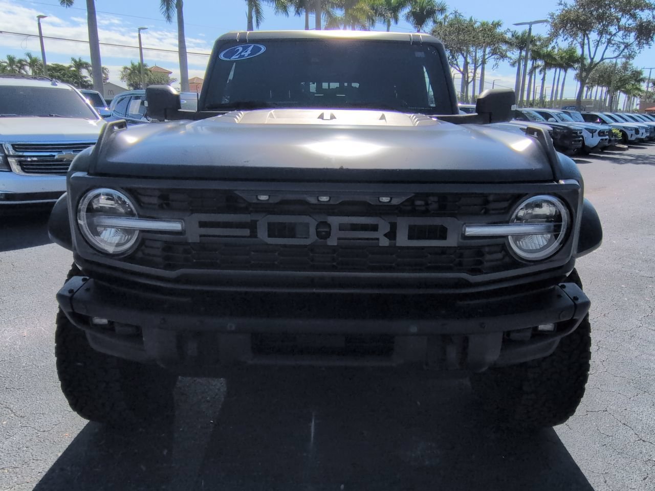 Certified 2024 Ford Bronco Raptor w/ Interior Carbon Fiber Pack 6 AWD/4WD image 9