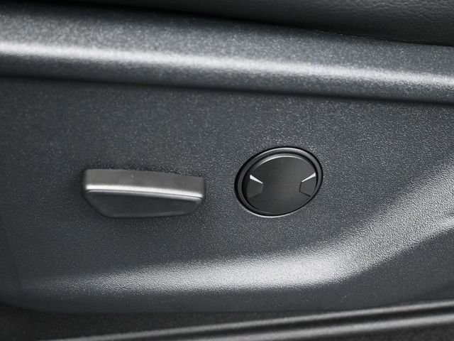 New 2025 Ford F250 XLT w/ Black Appearance Package image 13