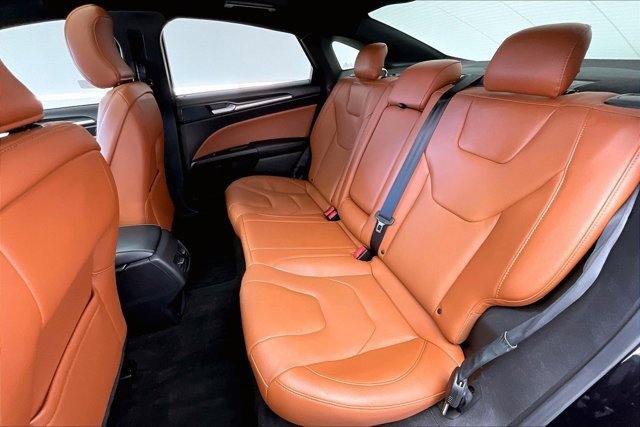 Used 2019 Ford Fusion Energi Titanium image 20