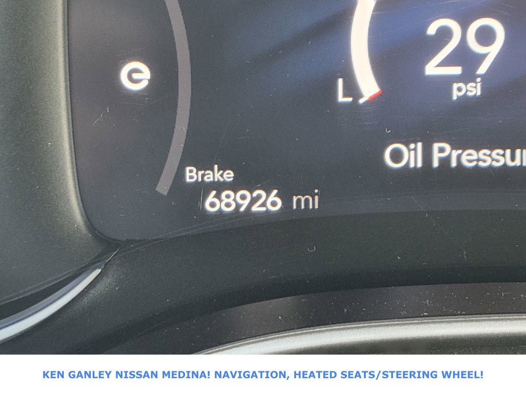 Used 2024 Chrysler Pacifica Select image 34