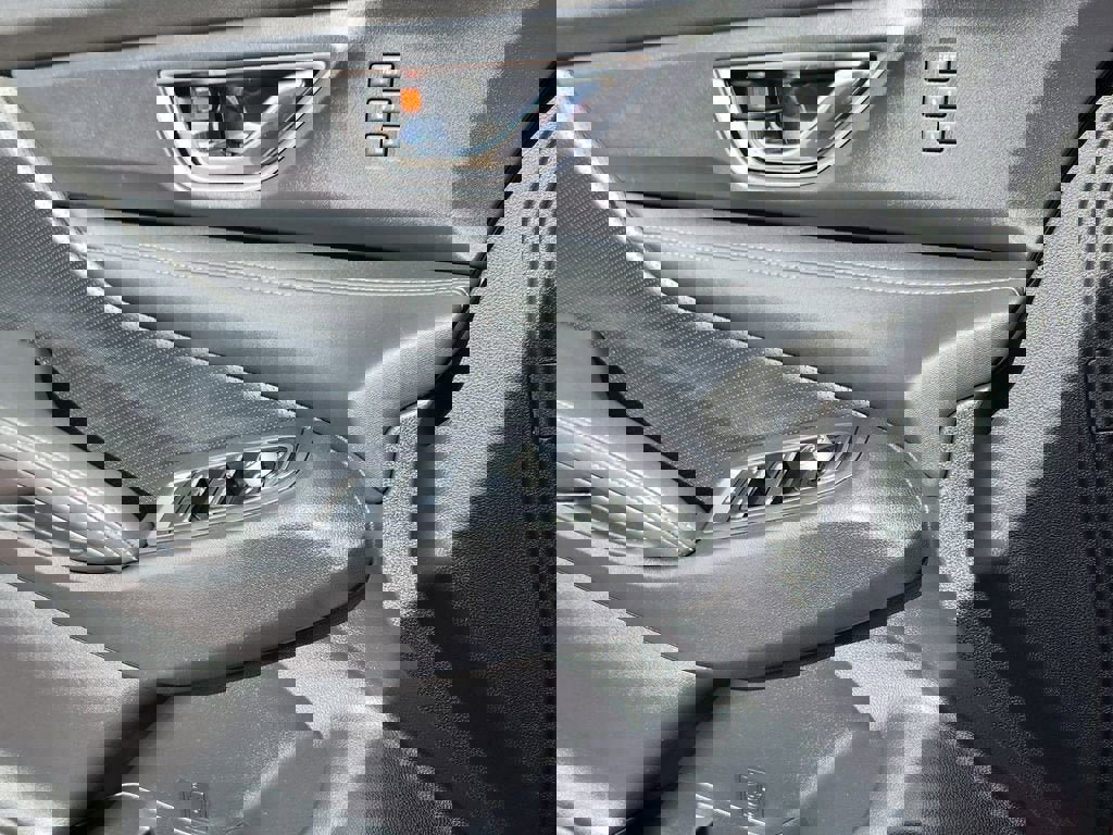 Used 2023 Subaru Ascent Limited w/ Technology Package image 21