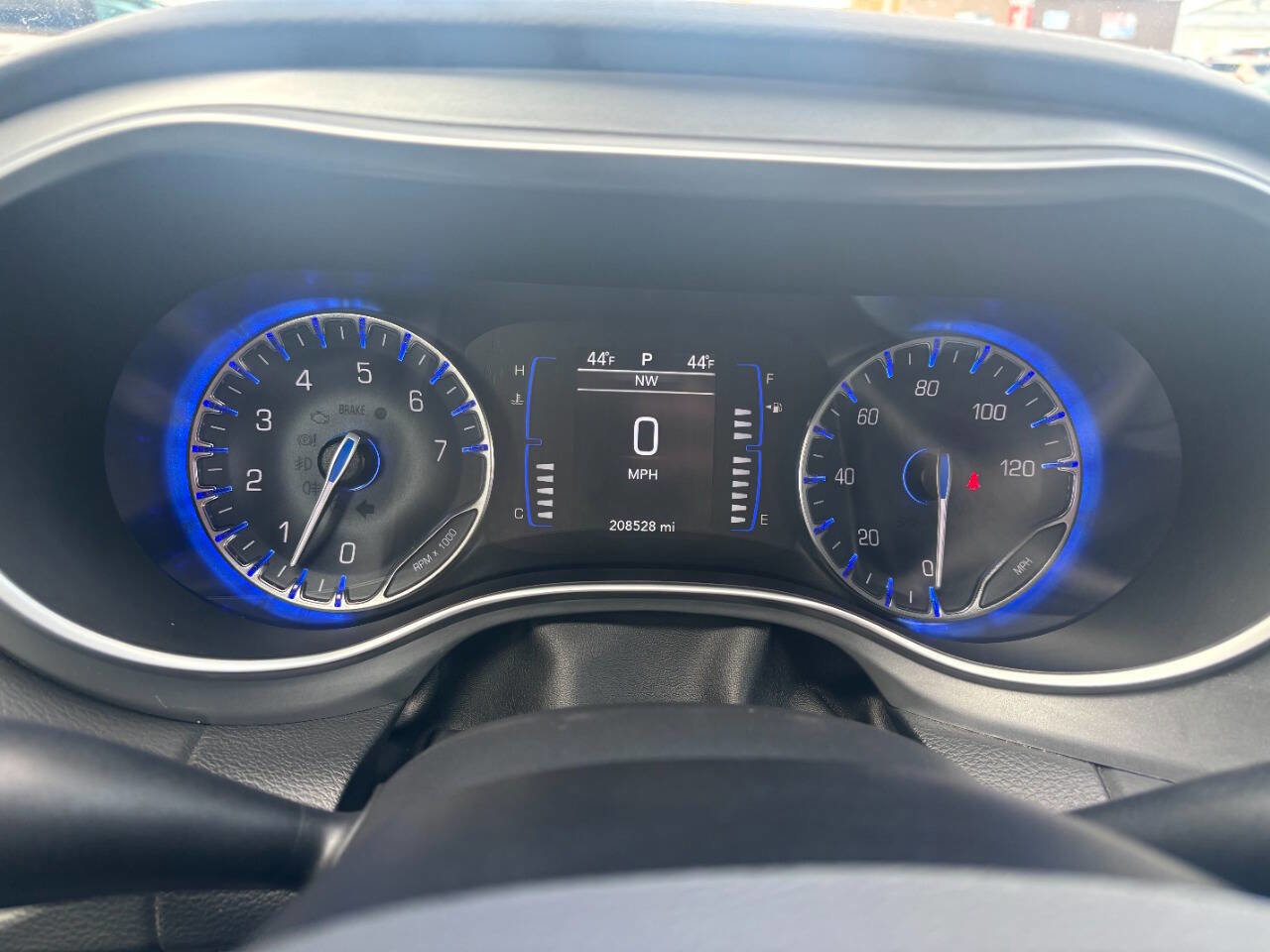 Used 2019 Chrysler Pacifica Touring Plus w/ S Appearance Package image 19