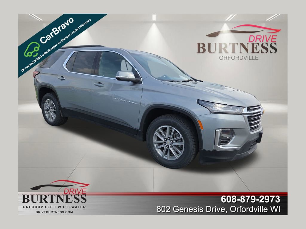 Certified 2023 Chevrolet Traverse LT FWD image 1
