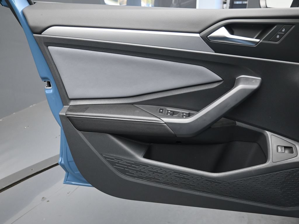 New 2026 Volkswagen Jetta SE FWD image 20