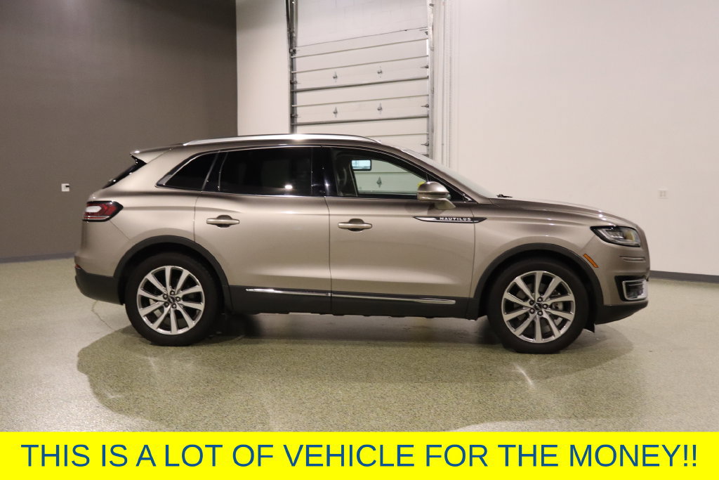 Used 2019 Lincoln Nautilus Select FWD image 12