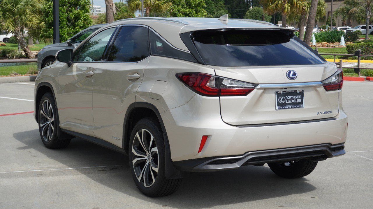 Used 2018 Lexus RX 450h AWD w/ Premium Package image 8