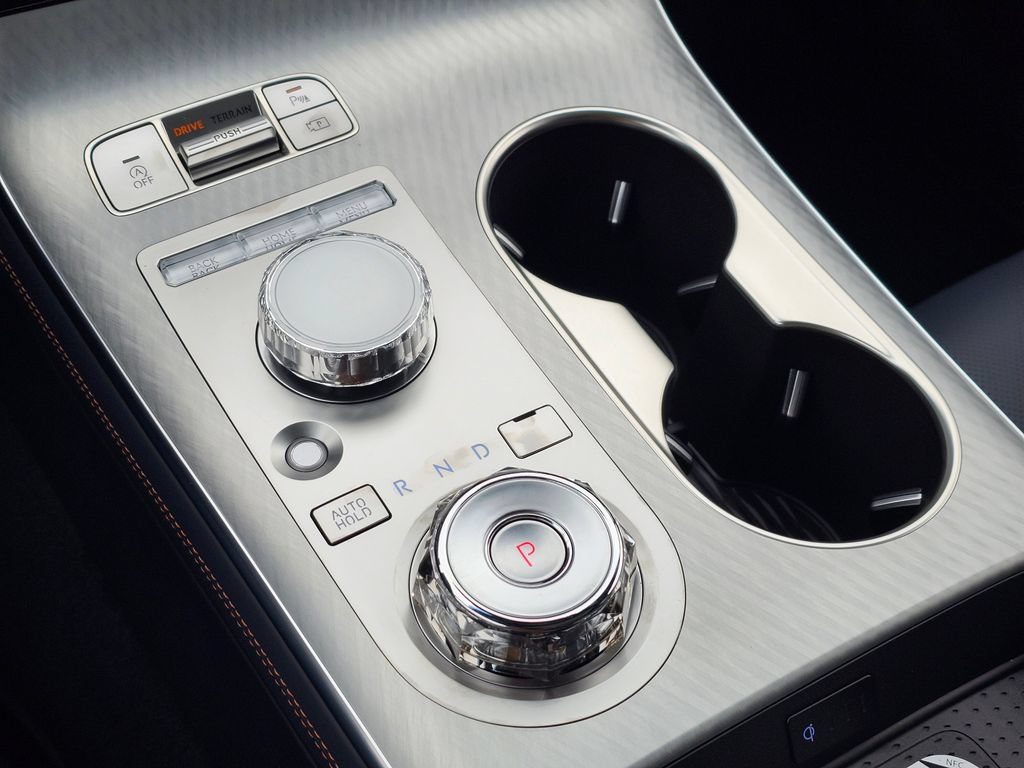 New 2026 Genesis GV70 2.5T Sport Prestige AWD/4WD image 19