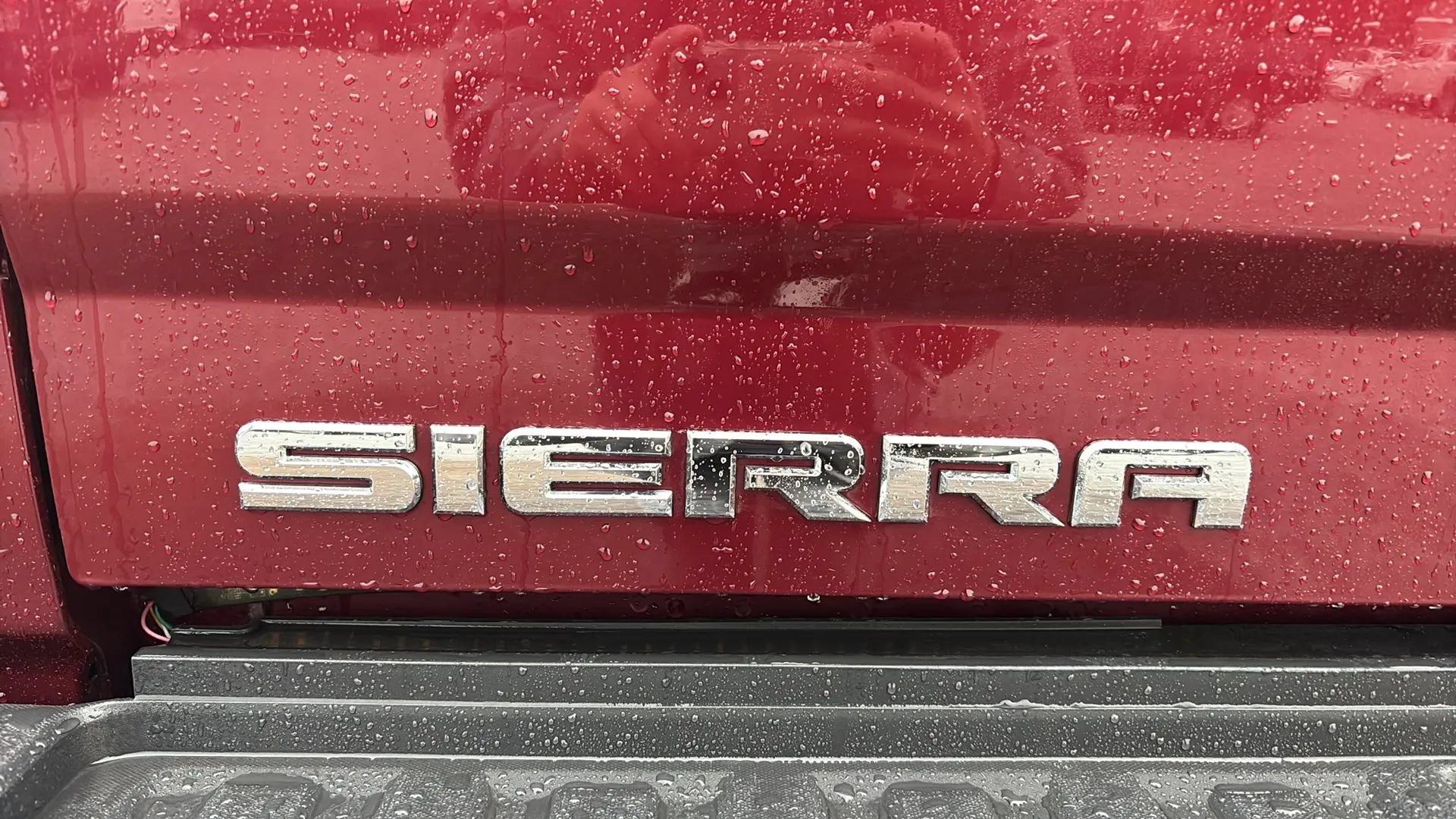 Used 2015 GMC Sierra 2500 Denali w/ Duramax Plus Package AWD/4WD image 4