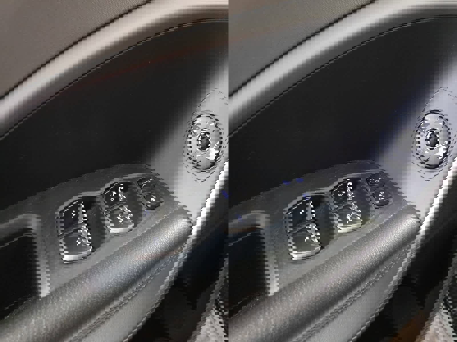 Used 2018 Hyundai Santa Fe SE image 18