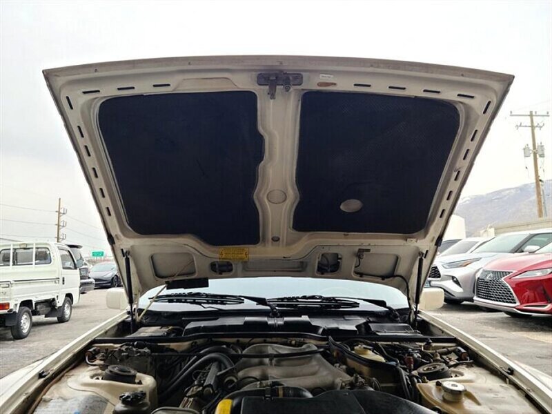 Used 1987 Porsche 944 Turbo RWD image 38