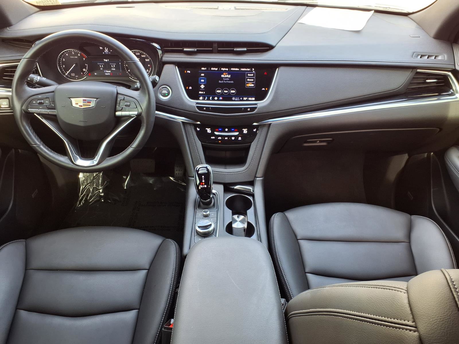 Certified 2024 Cadillac XT6 Luxury image 15