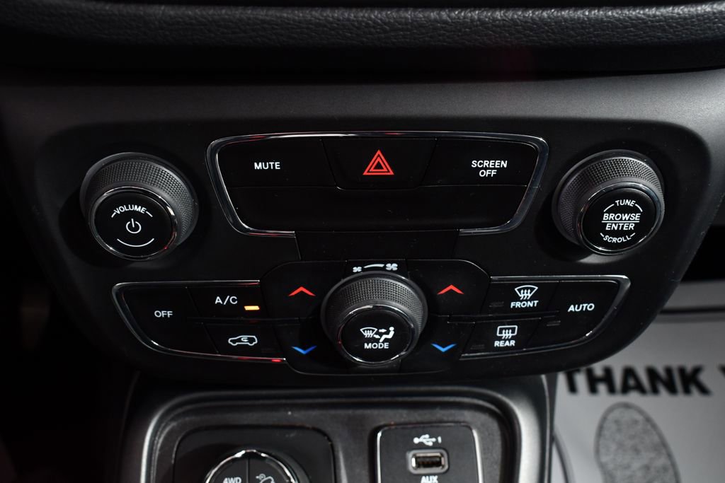 Used 2019 Jeep Compass Trailhawk image 30