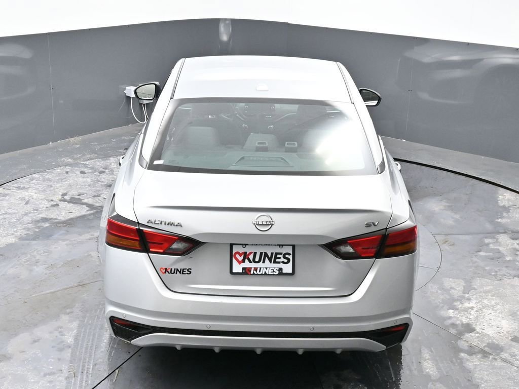 Used 2024 Nissan Altima 2.5 SV image 46