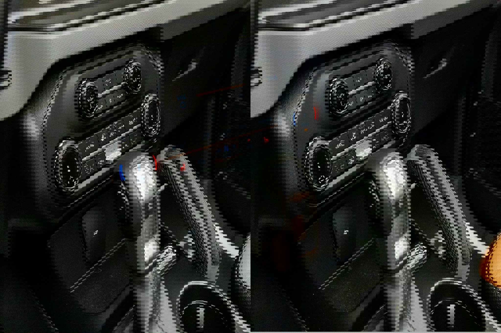 Used 2022 Ford Bronco Big Bend image 48