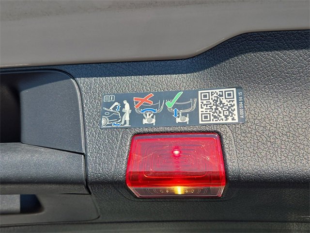 New 2024 Mercedes-Benz GLB 250 4MATIC image 37