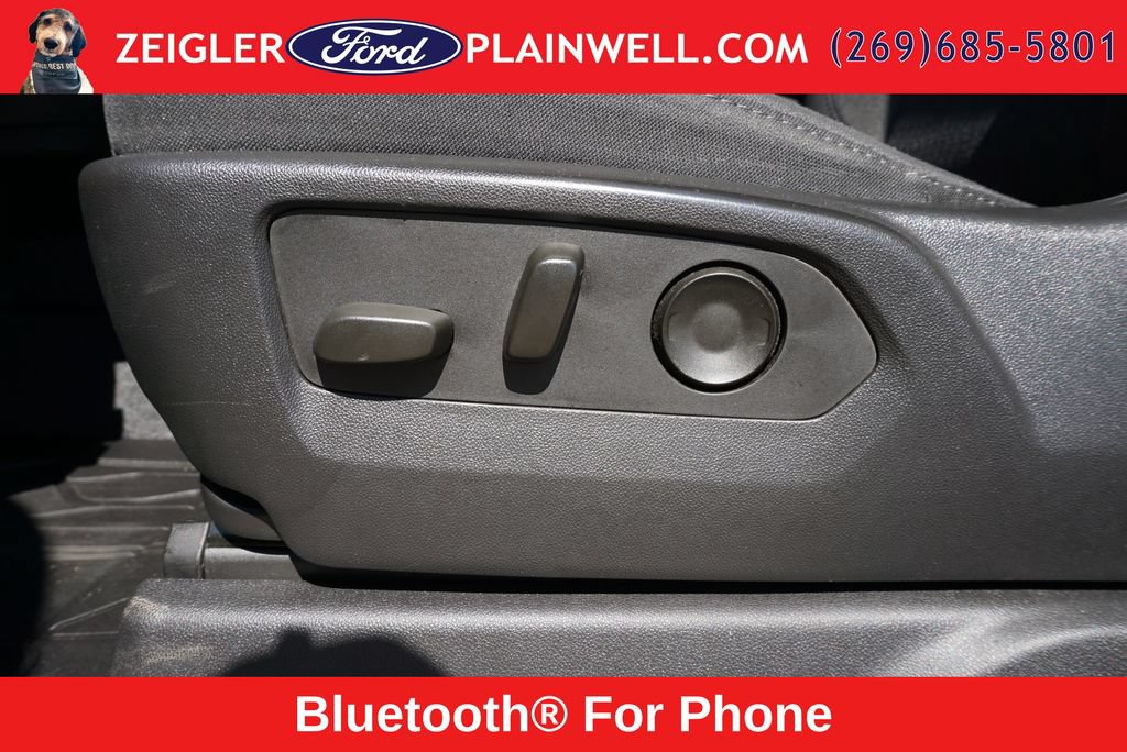 Used 2023 Chevrolet Silverado 1500 LT w/ Protection Package AWD/4WD image 17