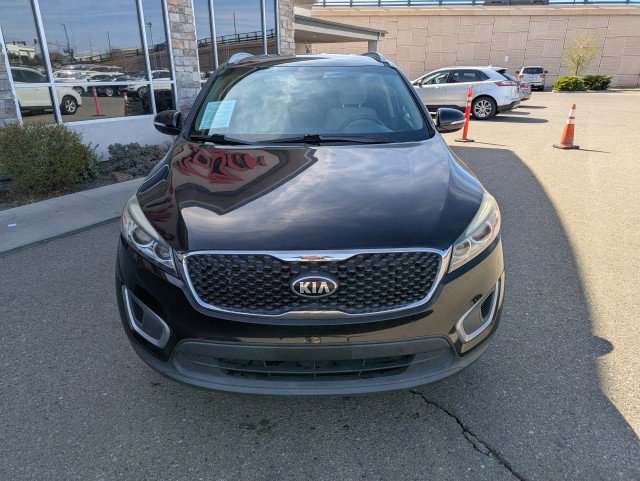 Used 2016 Kia Sorento LX image 7