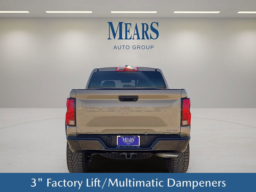 Used 2024 Chevrolet Colorado ZR2 w/ Technology Package image 5