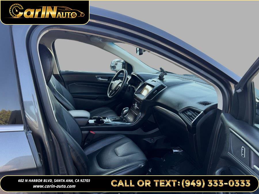 Used 2018 Ford Edge Titanium image 8