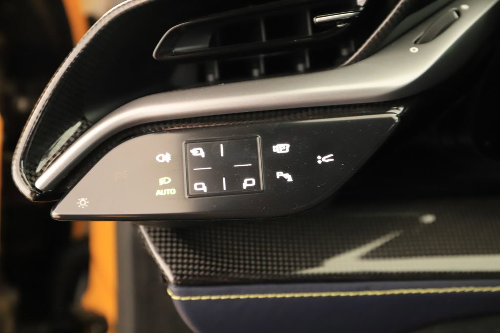 Used 2021 Ferrari SF90 Stradale image 27