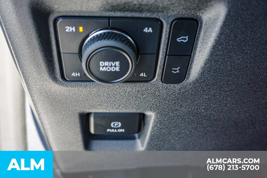Used 2025 Ford Expedition Platinum AWD/4WD image 50