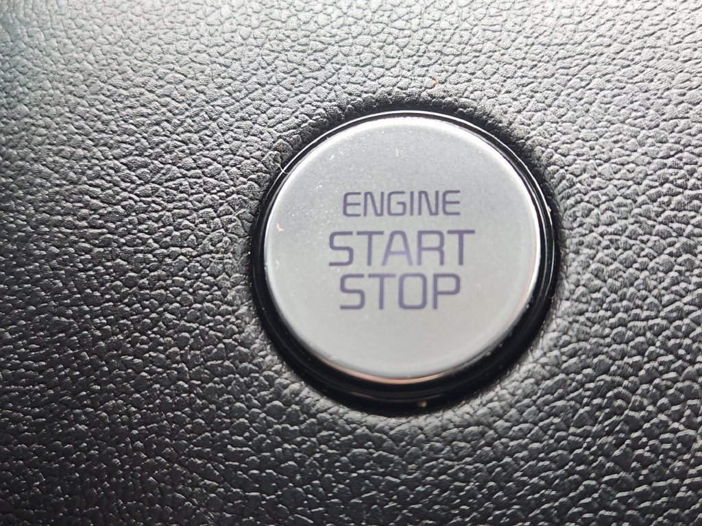 Used 2023 Kia Sorento S FWD image 26