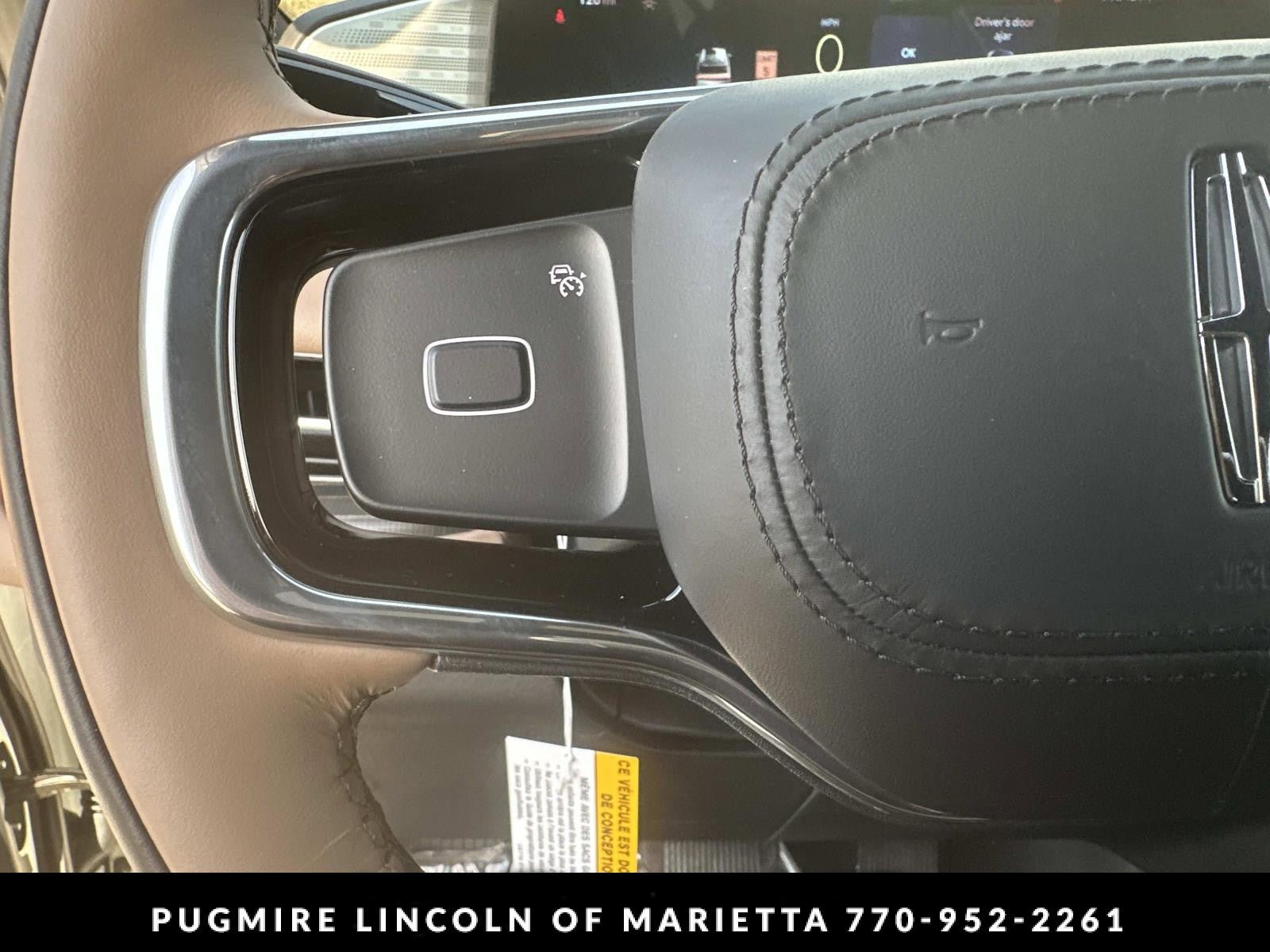 New 2026 Lincoln Navigator Black Label AWD/4WD image 18