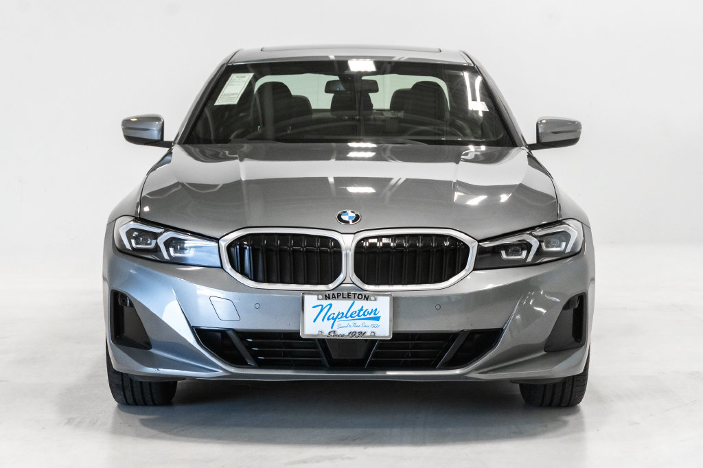 Used 2026 BMW 330i xDrive Sedan AWD/4WD image 5