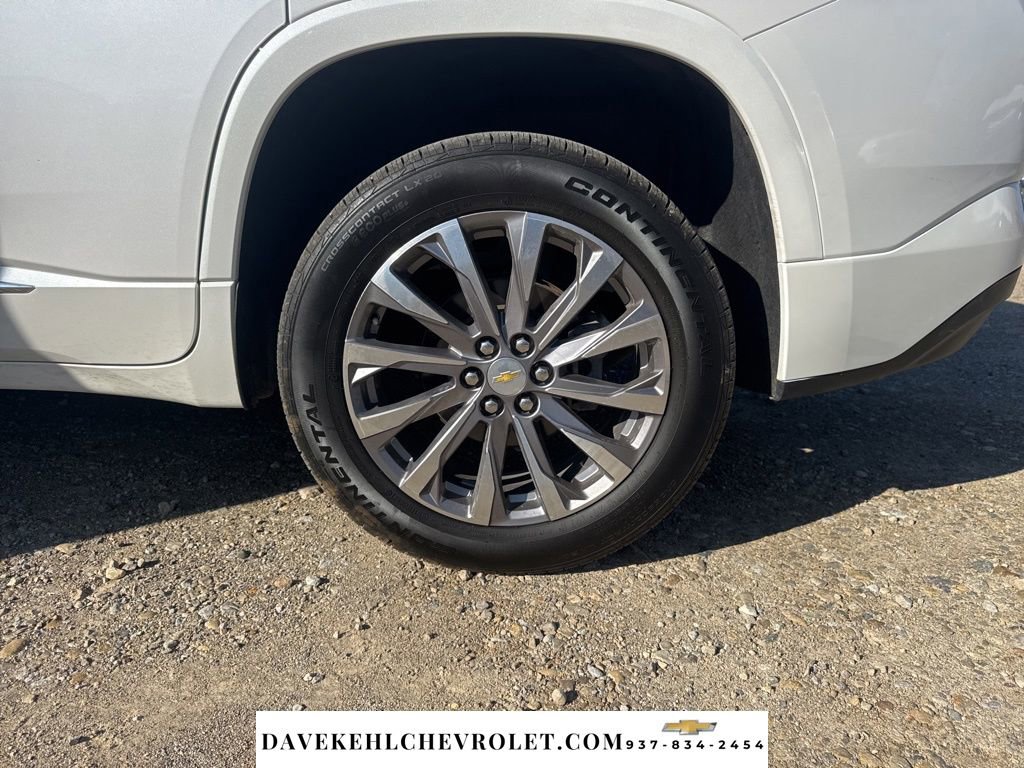 Used 2023 Chevrolet Traverse Premier AWD/4WD image 48