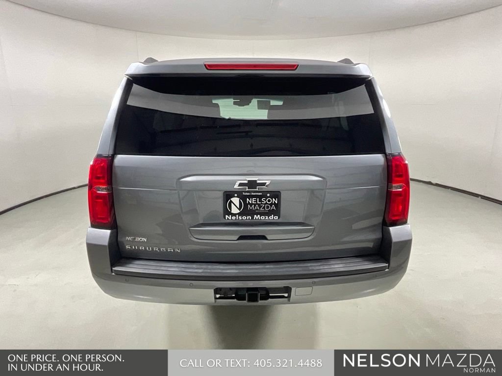 Used 2020 Chevrolet Suburban LT w/ Max Trailering Package RWD image 7