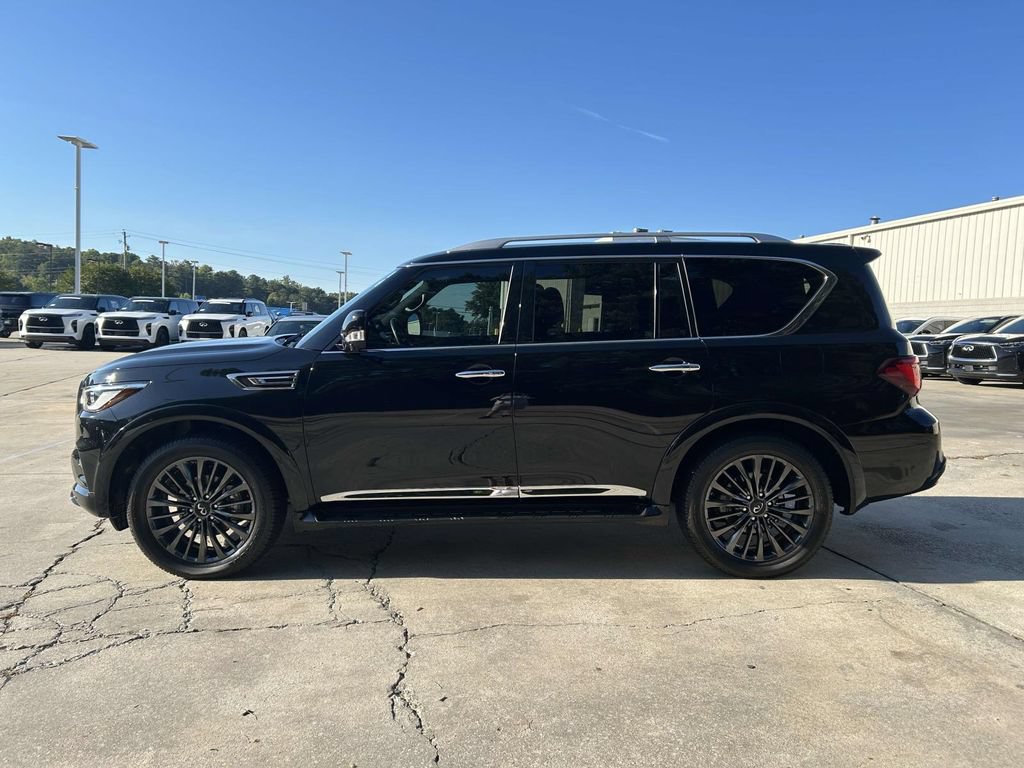 Used 2024 INFINITI QX80 Sensory AWD/4WD image 6