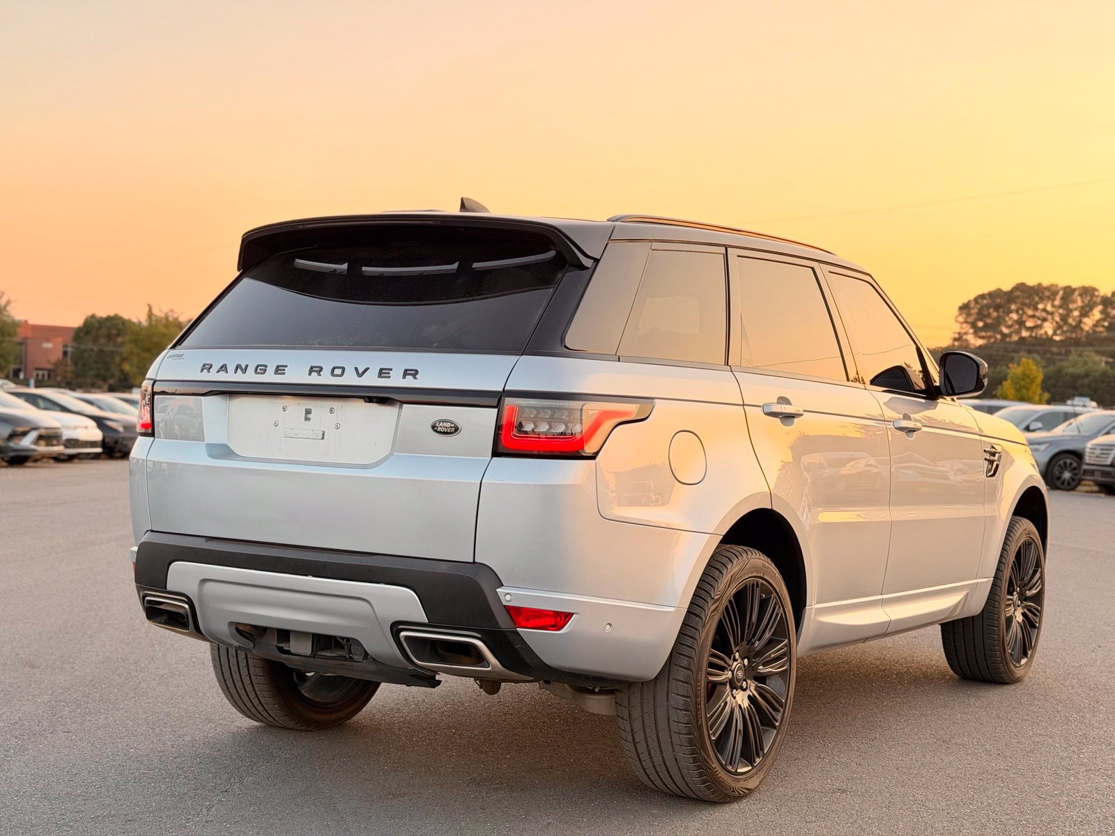 Used 2022 Land Rover Range Rover Sport HSE Dynamic AWD/4WD image 11