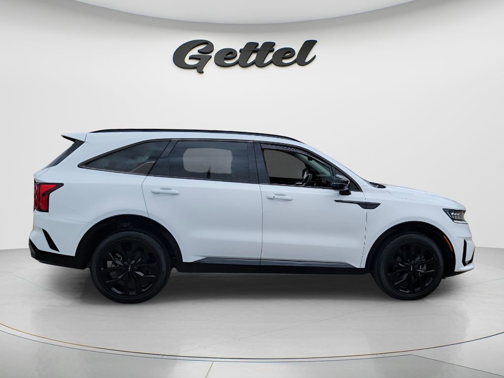 Used 2023 Kia Sorento SX image 3
