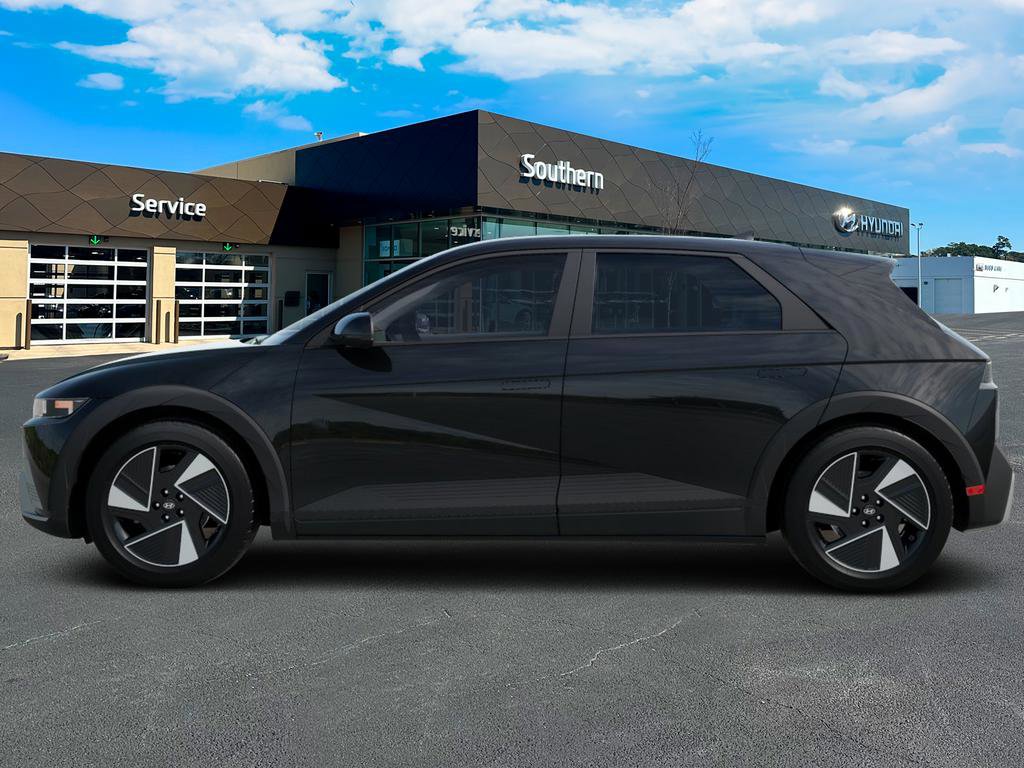 New 2026 Hyundai Ioniq 5 SEL image 3