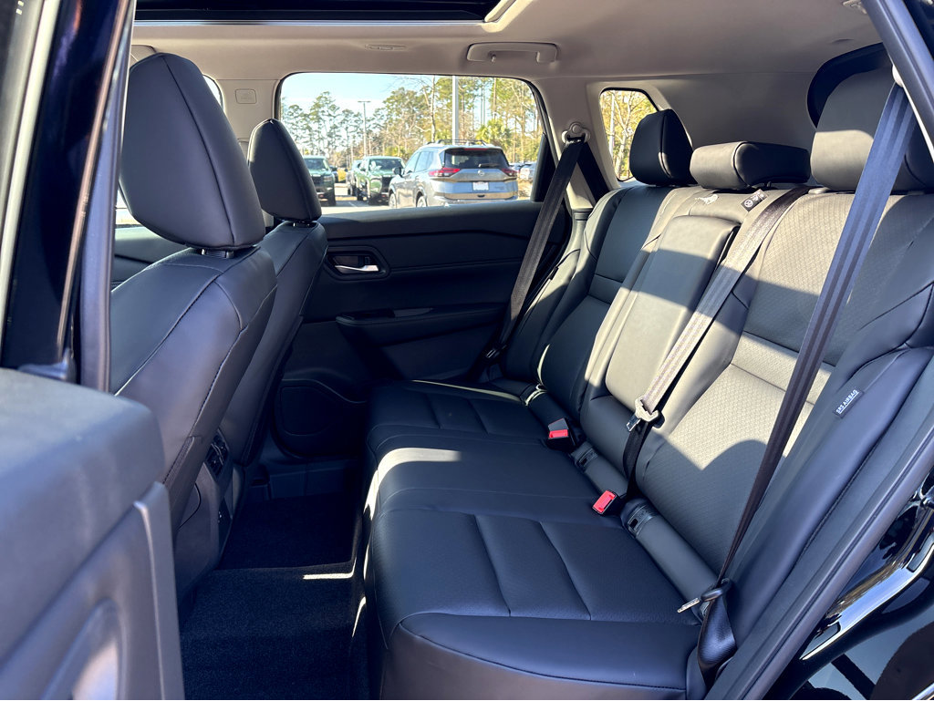 New 2026 Nissan Rogue SV image 28