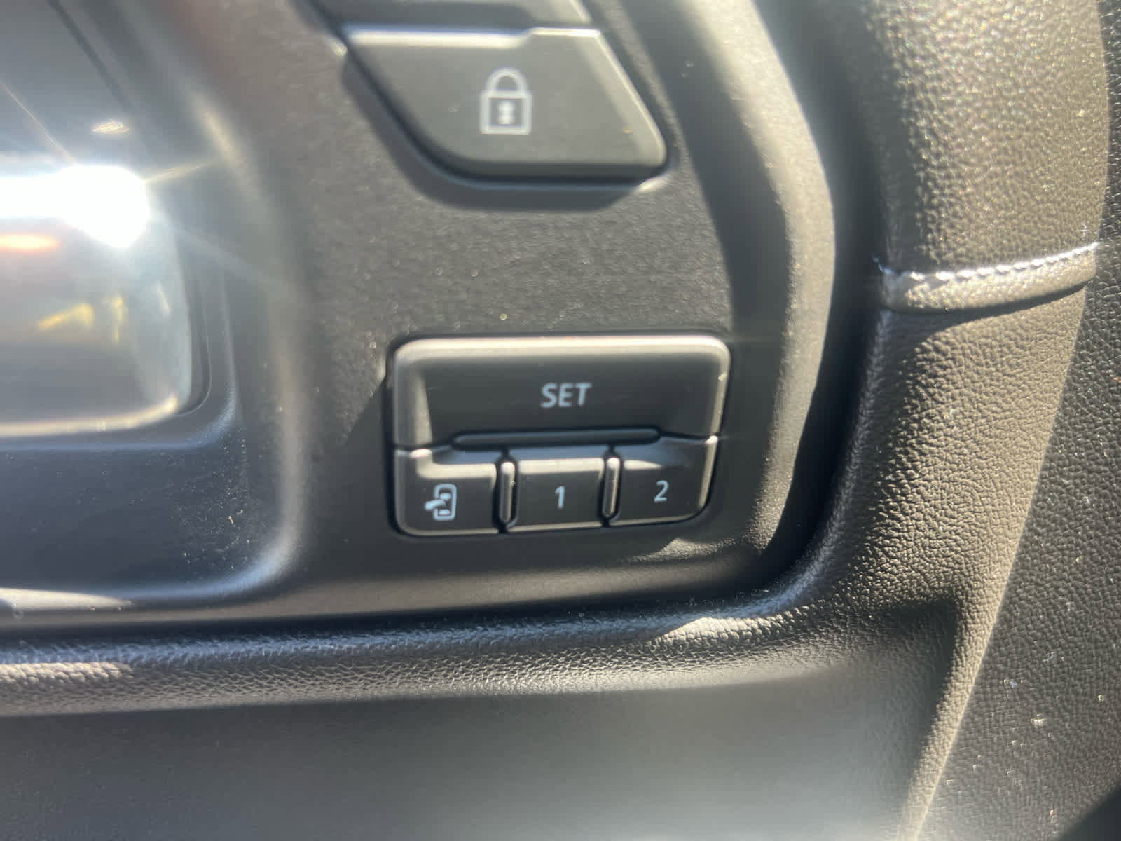 Used 2021 GMC Sierra 1500 Denali w/ Denali Ultimate Package image 14